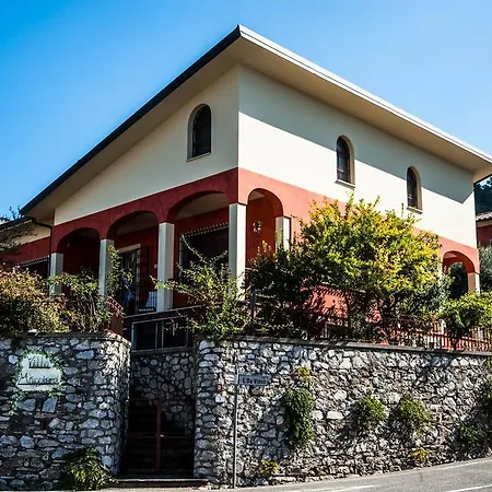 Bed & Breakfast Maccioni *